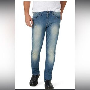 Rock & Republic Slim Straight Lightly Distressed Jeans